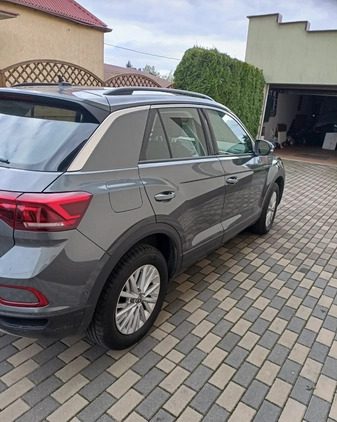 Volkswagen T-Roc cena 107000 przebieg: 21900, rok produkcji 2022 z Białystok małe 121